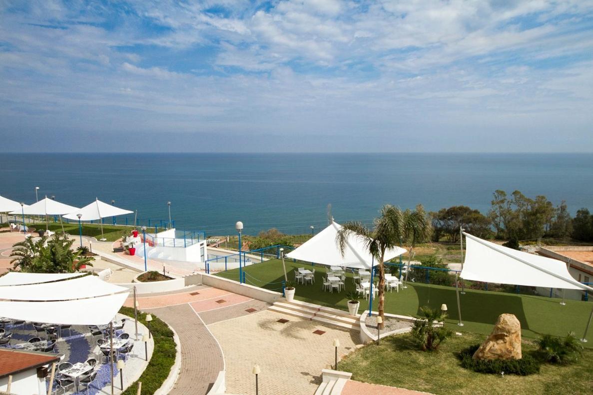Tus'Hotel Кастель-ди-Туса Экстерьер фото